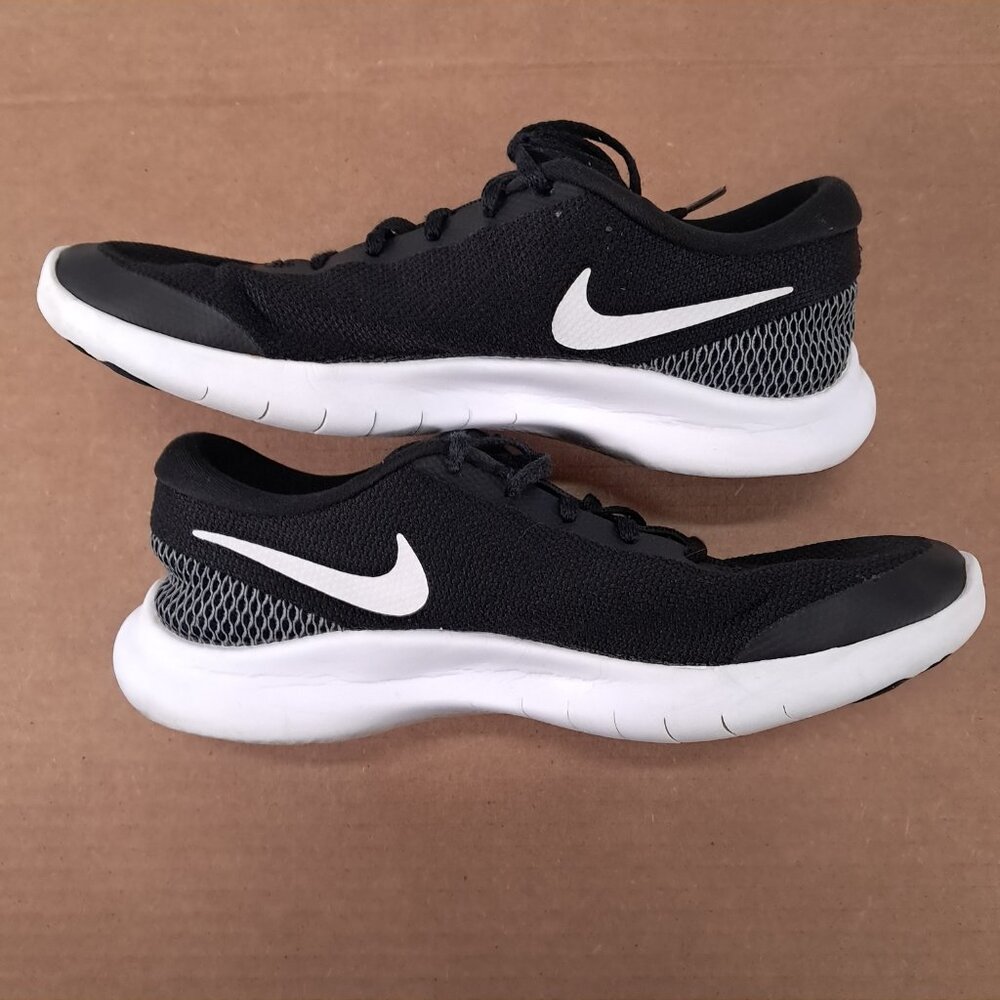 Nike Athletic Shoes Women 9.5 Flex Experience RN 7 Black White 908996-001 Run - Picture 4 of 14